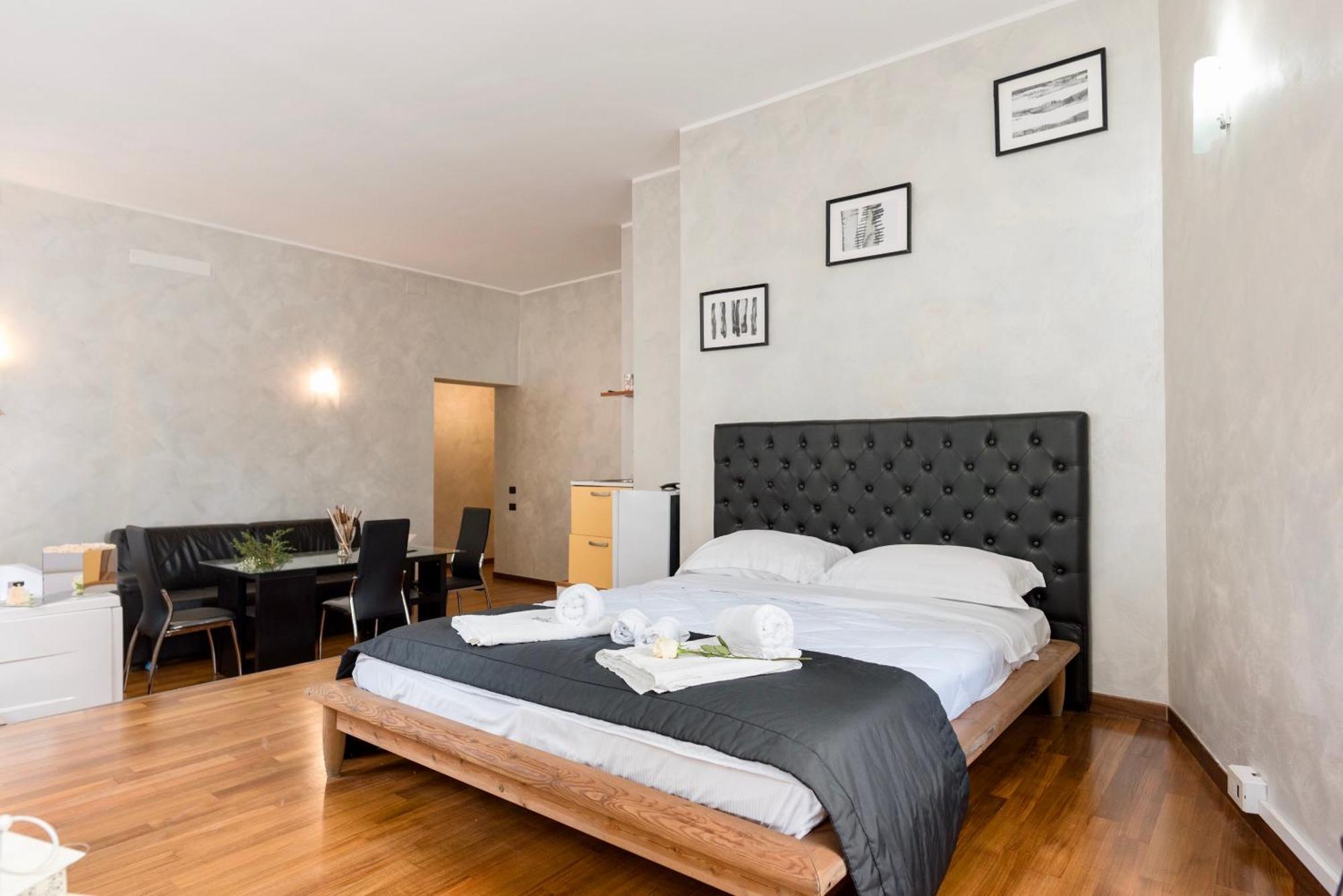 Prince'S Suite - Budget Rooms & Apt Piazza Del Popolo Rom Exterior foto