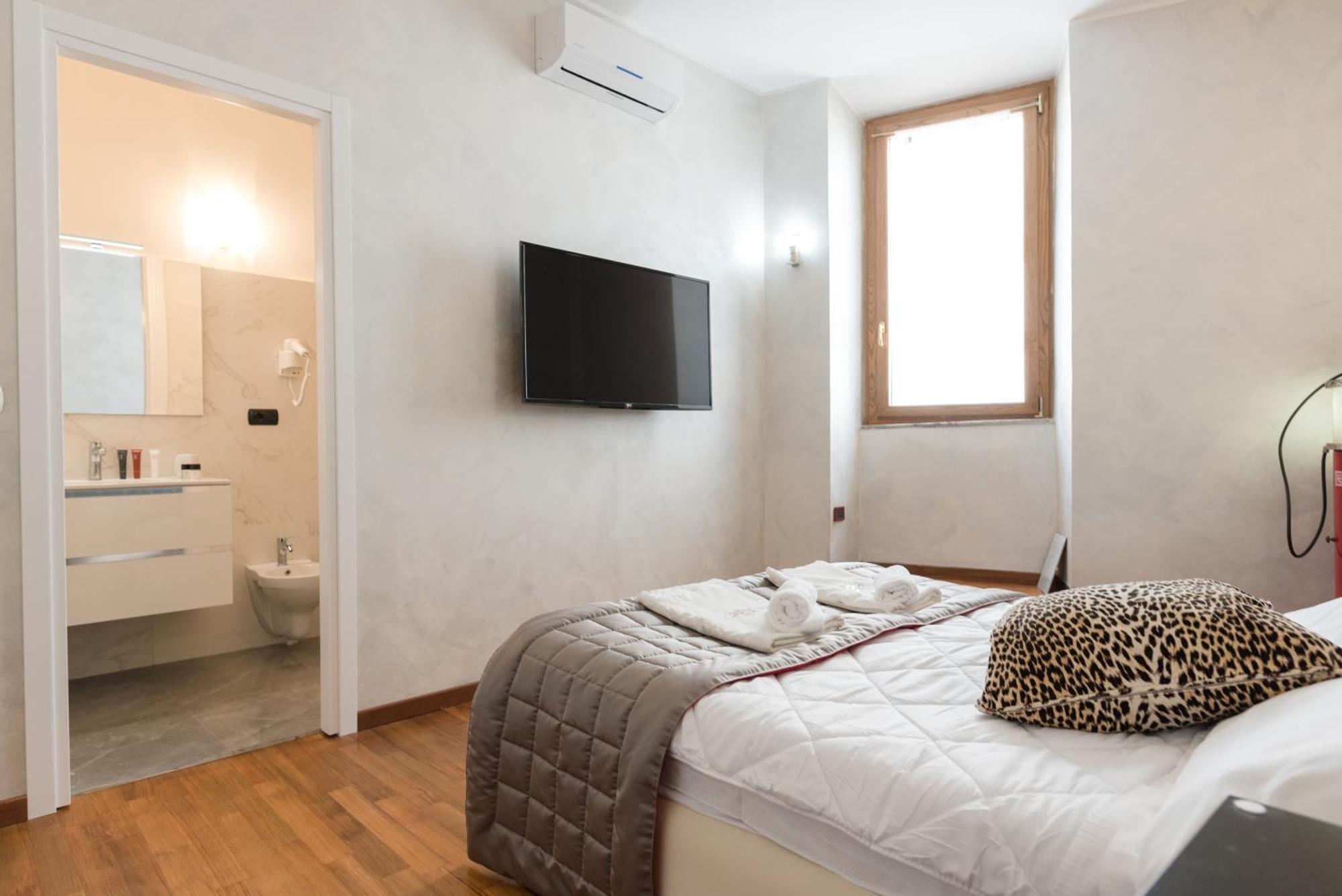 Prince'S Suite - Budget Rooms & Apt Piazza Del Popolo Rom Exterior foto